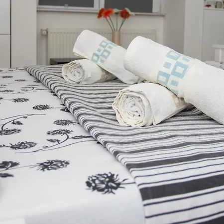 Imperial City Center - 1 Bedroom * Bukarest