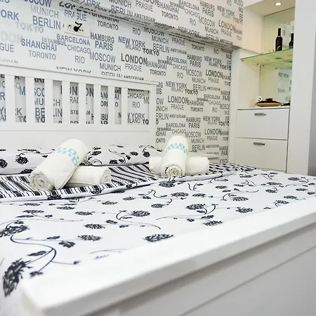 아파트 Imperial City Center - 1 Bedroom 부쿠레슈티